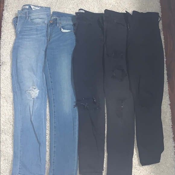 HUGE CLOSET CLEAROUT - Picture 2 of 3